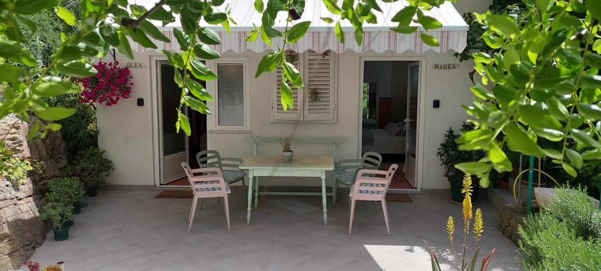 Apartment Roza - A Charming Oasis In The Centre Of *